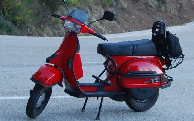 Vespa TX 200
